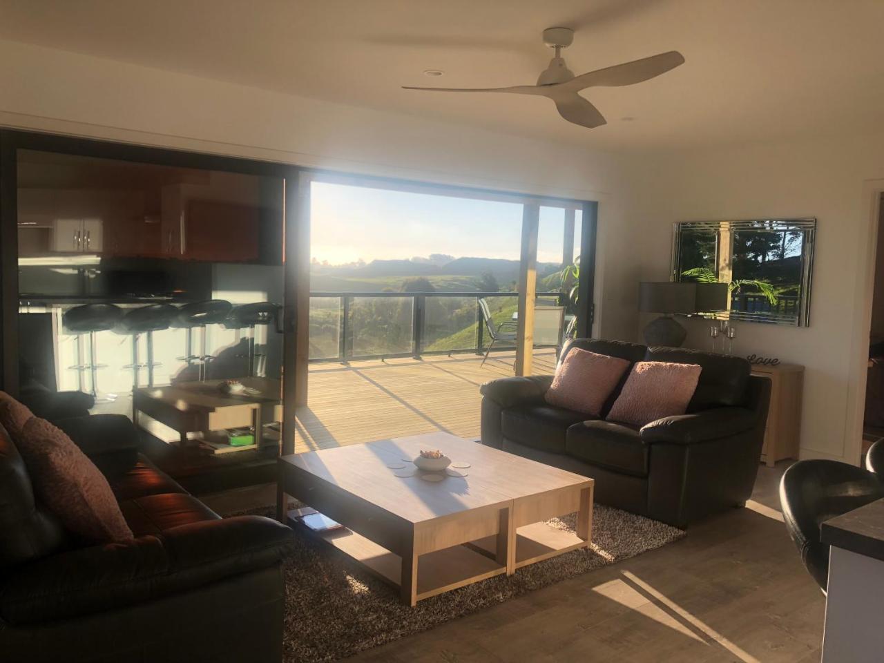 Little House On The Hill Villa Whanganui Exteriör bild